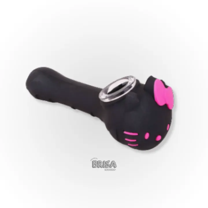 Pipe de silicone preto no formato da Hello Kitty, com laço e detalhes rosa e bowl de vidro